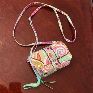 Vera Bradley crossbody wallet
